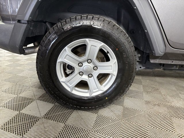 Used 2021 Jeep Wrangler Unlimited Sport image 19