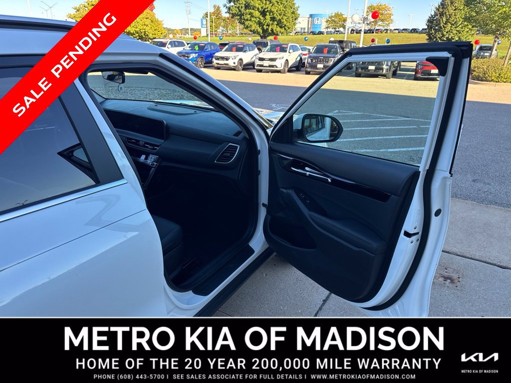 Used 2026 Kia Seltos EX w/ EX Sunroof Package AWD/4WD image 48