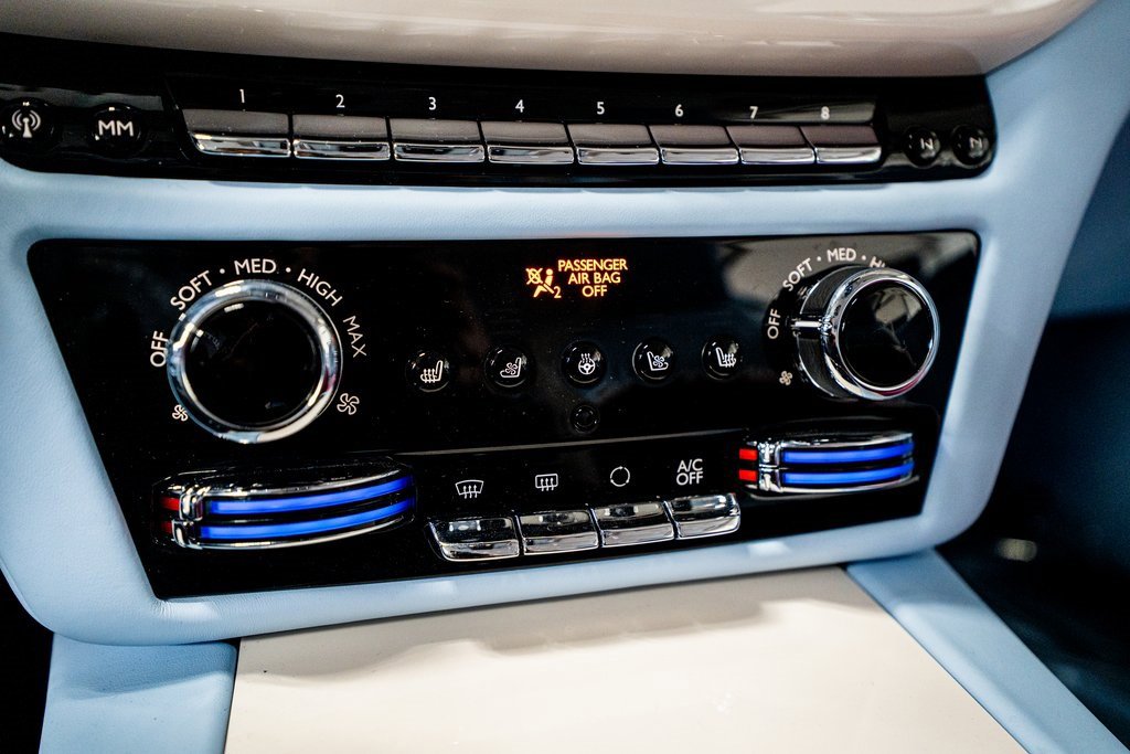 Used 2024 Rolls-Royce Spectre w/ Spectre Launch Package image 63