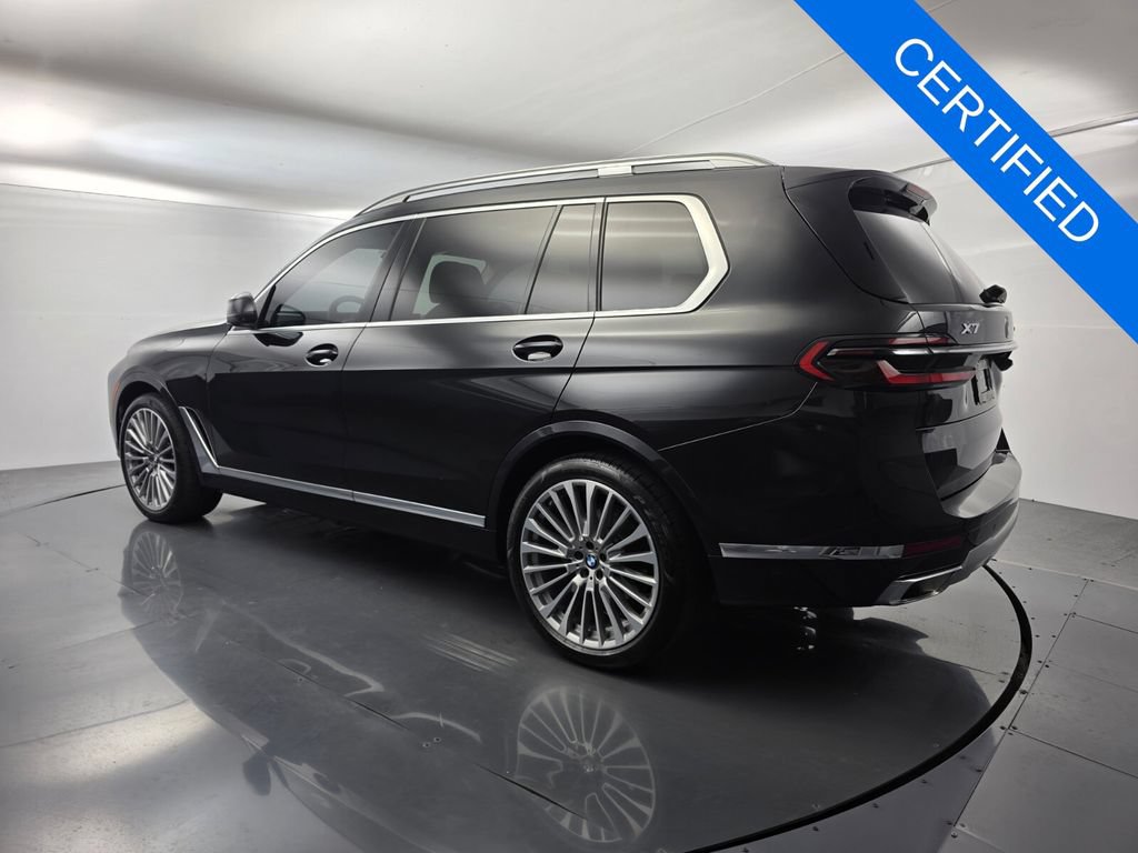 Used 2024 BMW X7 xDrive40i AWD/4WD image 5