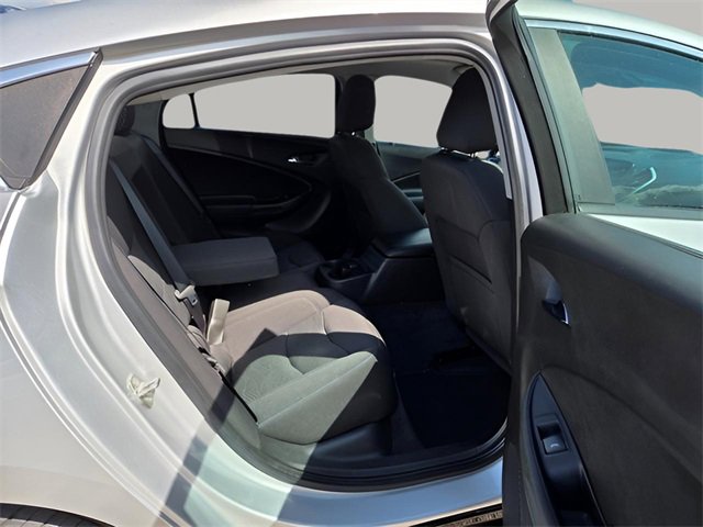 Used 2019 Chevrolet Volt LT image 12