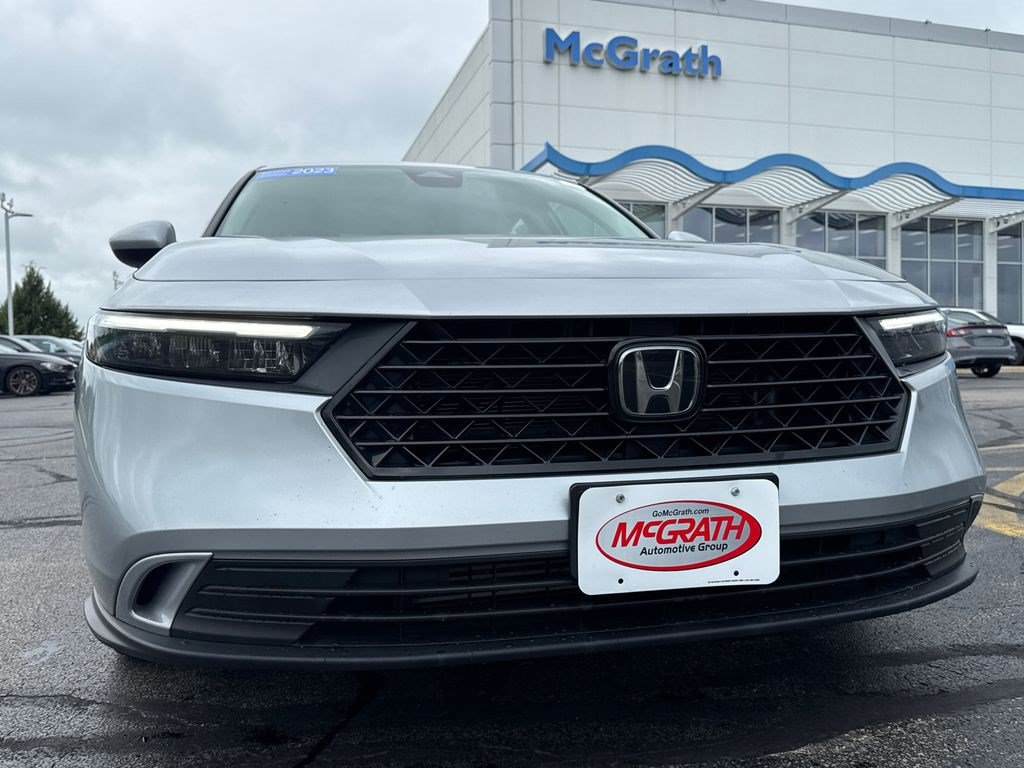 Certified 2023 Honda Accord EX image 13