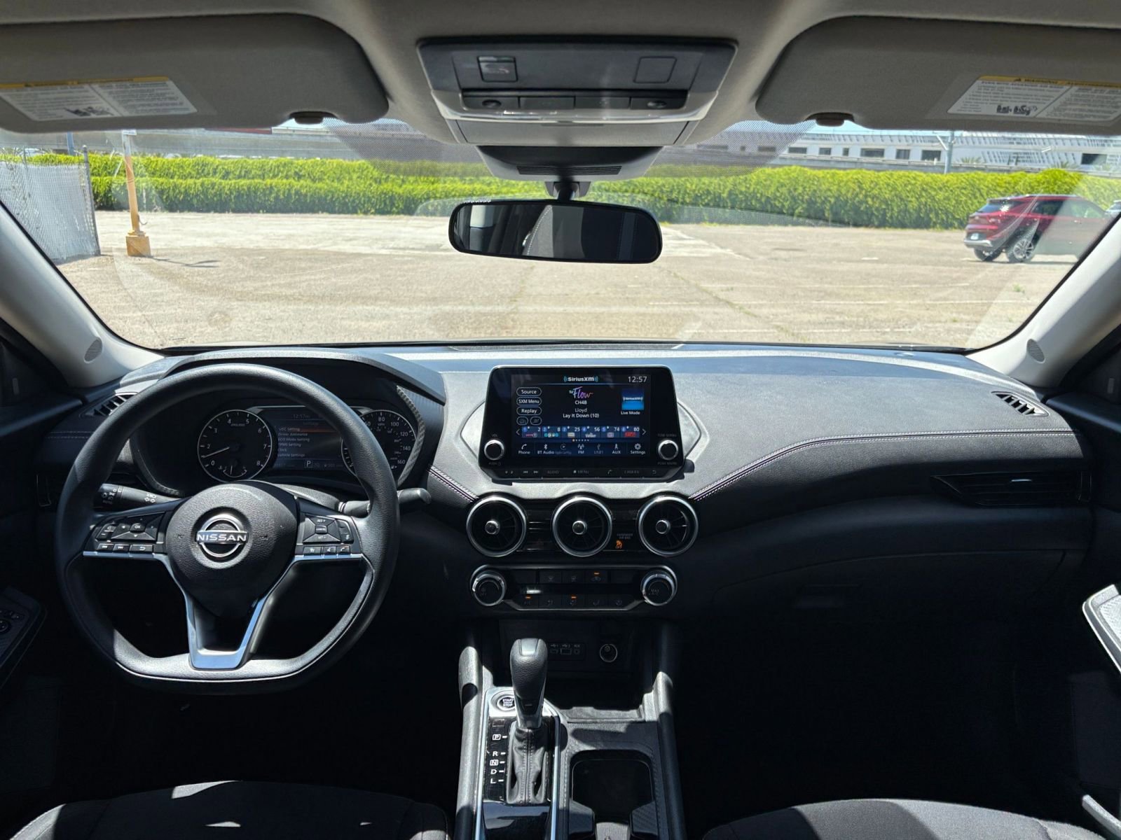 Used 2025 Nissan Sentra SV FWD image 31