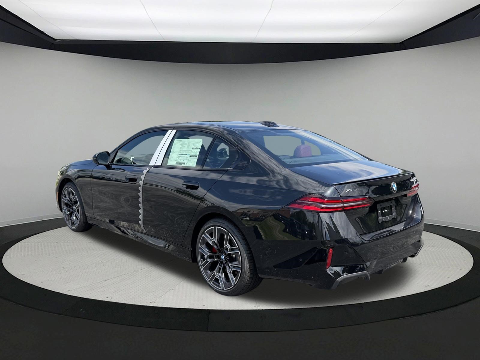 Used 2027 BMW 530i xDrive w/ M Sport Package AWD/4WD image 6