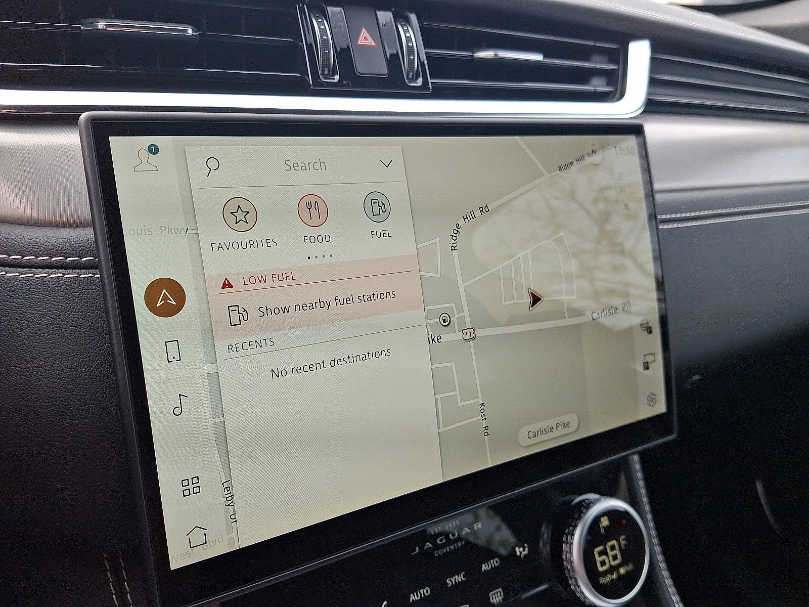 New 2026 Jaguar F-PACE R-Dynamic S image 14