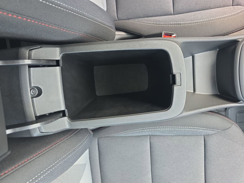 New 2026 Chevrolet Trax RS w/ Sunroof Package image 26