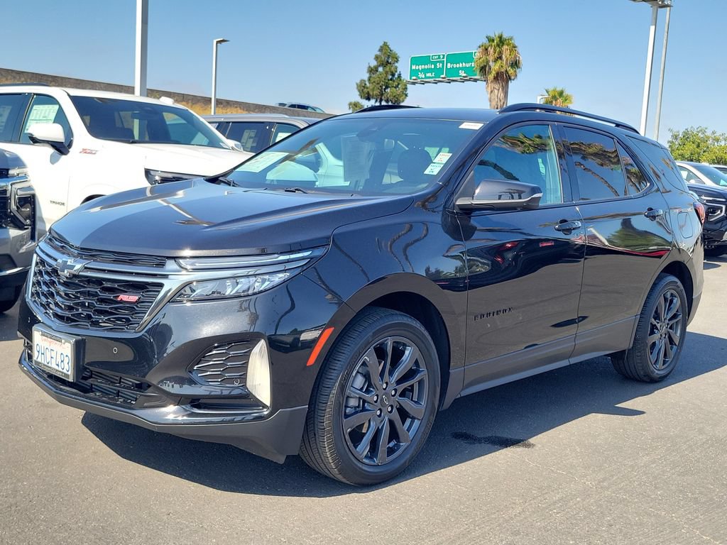 Used 2023 Chevrolet Equinox RS FWD image 29