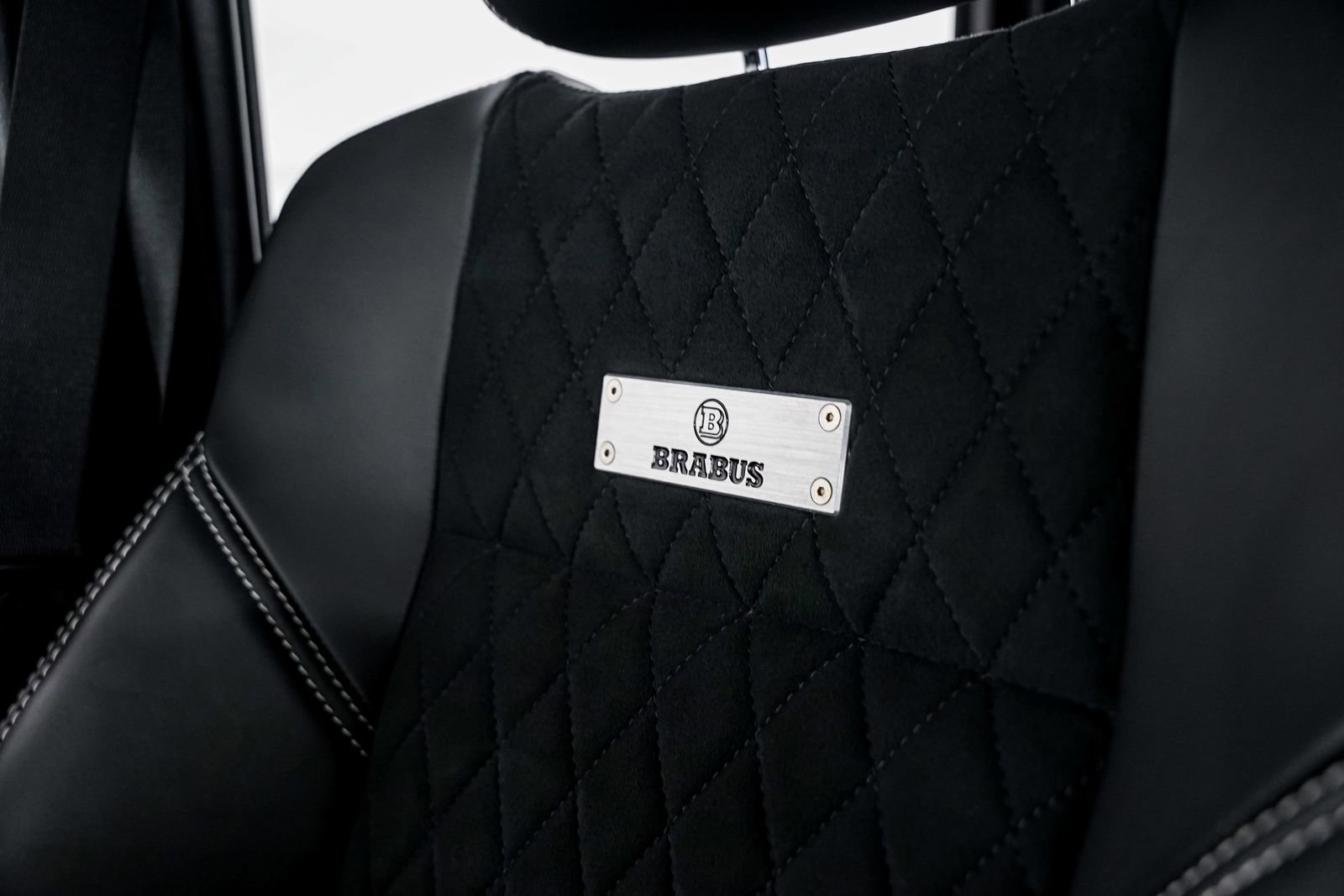 Used 2017 Mercedes-Benz G 550 Squared image 19