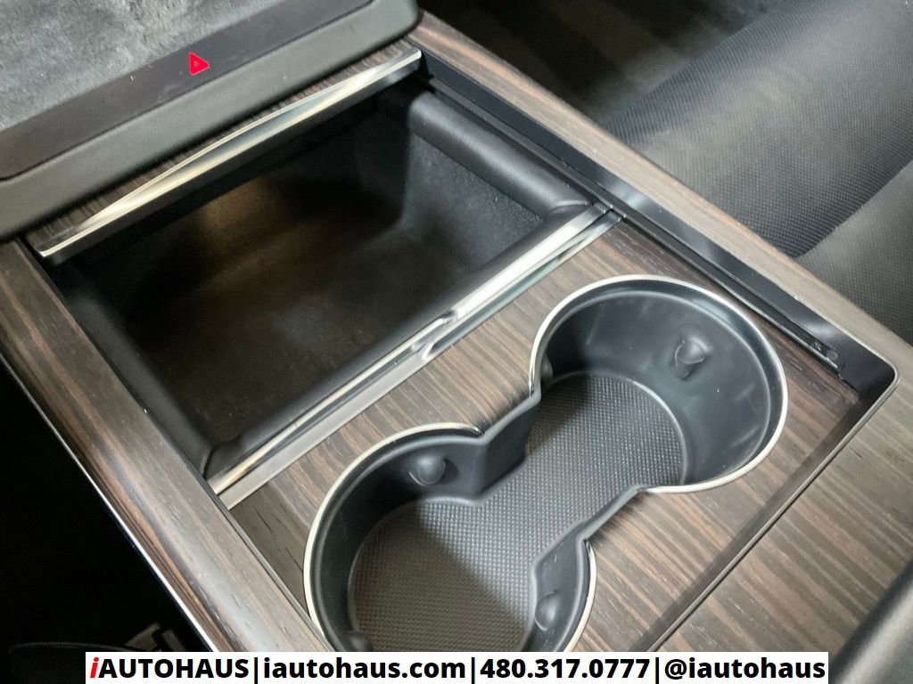 Used 2022 Tesla Model S image 32