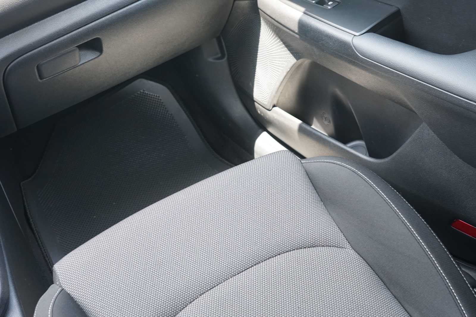 Certified 2024 Kia Forte LXS FWD image 25