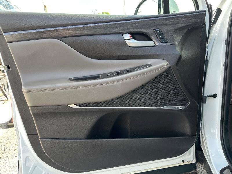 Used 2019 Hyundai Santa Fe AWD image 24