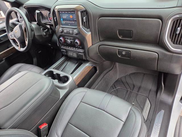 Certified 2023 Chevrolet Silverado 3500 High Country w/ Technology Package image 16