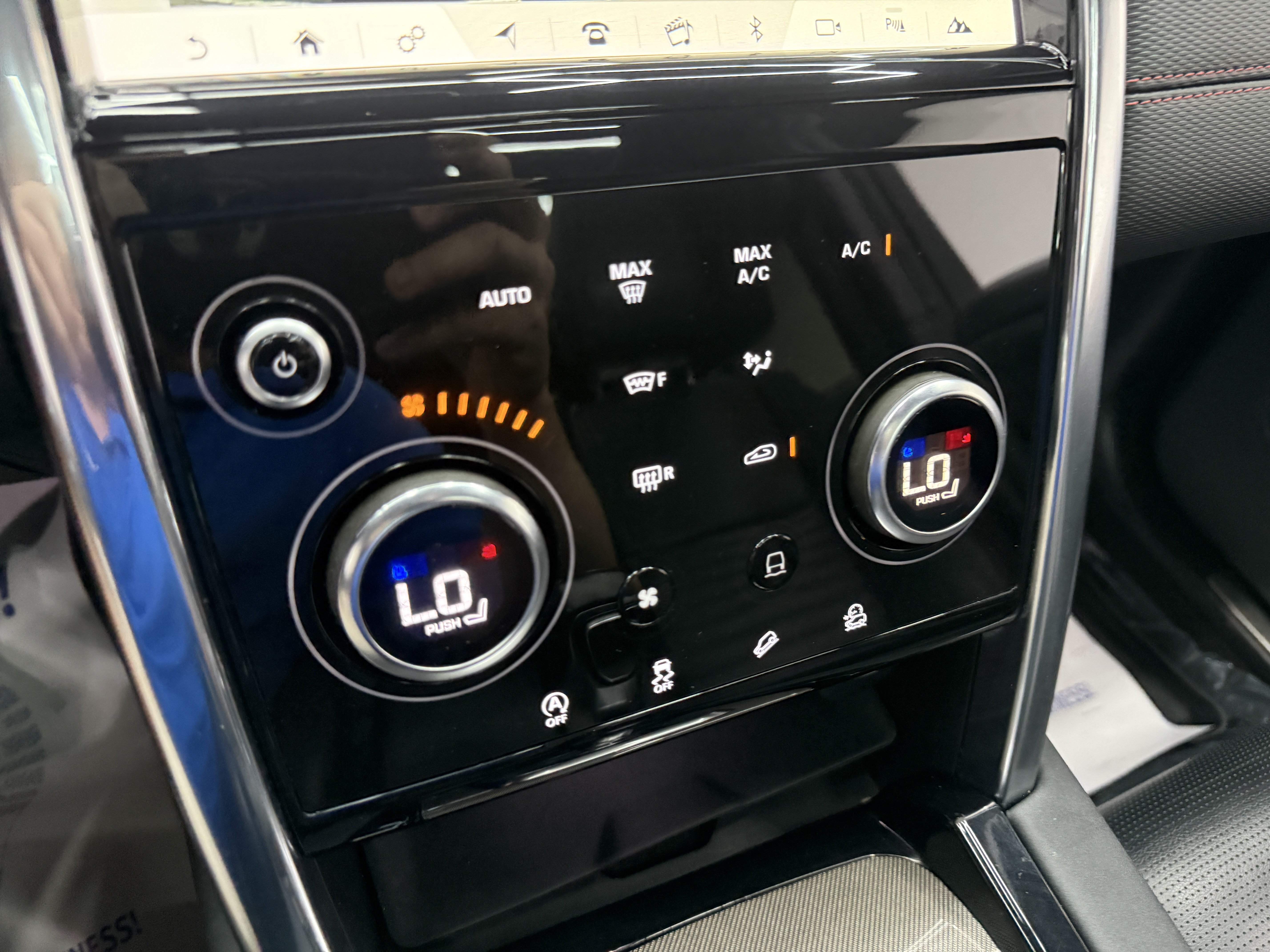 Used 2020 Land Rover Discovery Sport S R-Dynamic AWD/4WD image 20