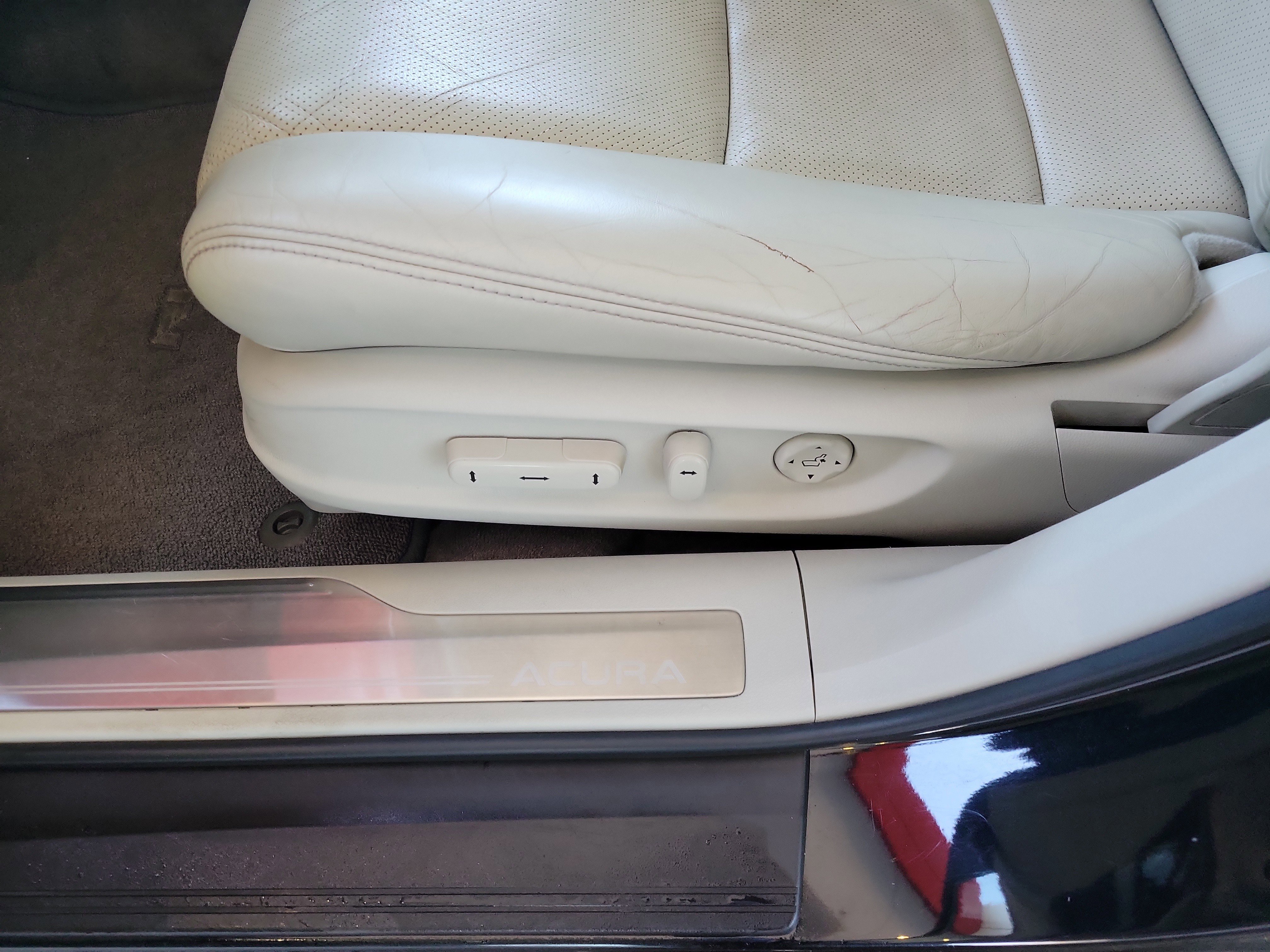 Used 2015 Acura RLX w/ Advance Package image 12