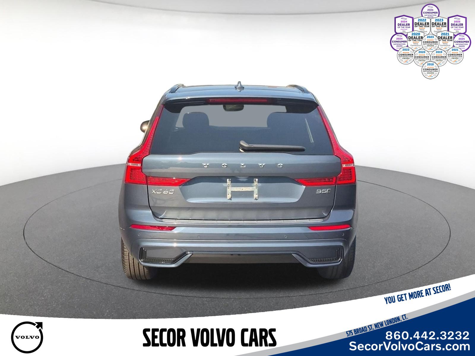 Used 2024 Volvo XC60 B5 Core w/ Climate Package AWD/4WD image 8