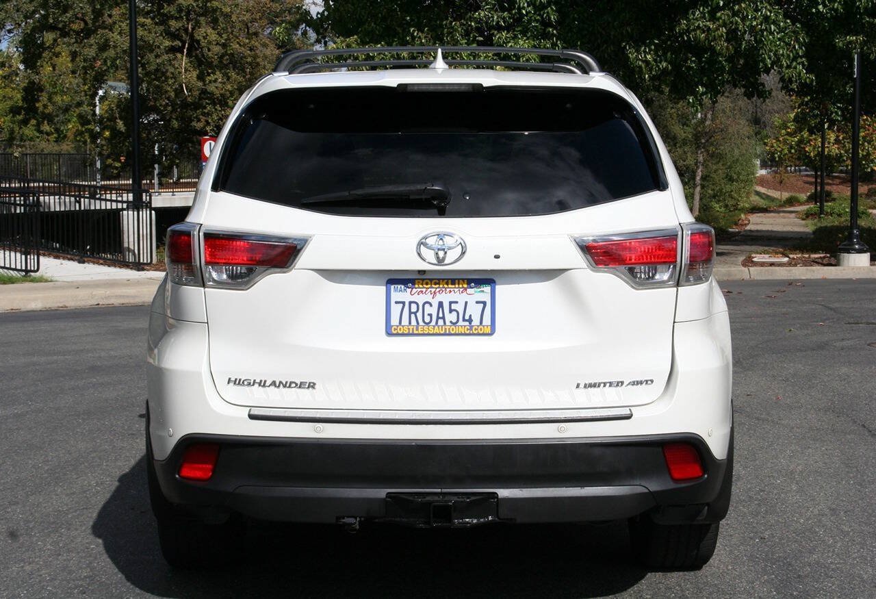 Used 2016 Toyota Highlander Limited AWD/4WD image 5