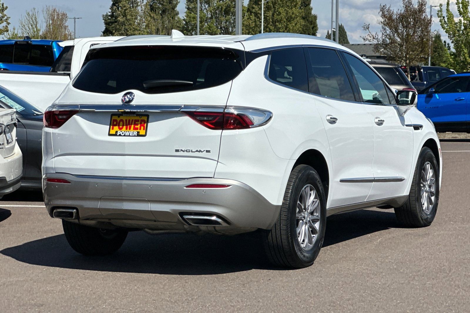 Used 2022 Buick Enclave Premium image 4