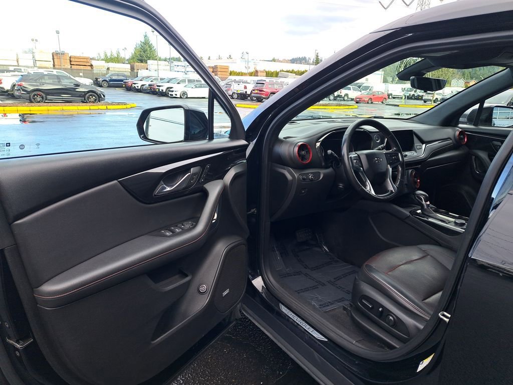 Used 2020 Chevrolet Blazer RS image 11