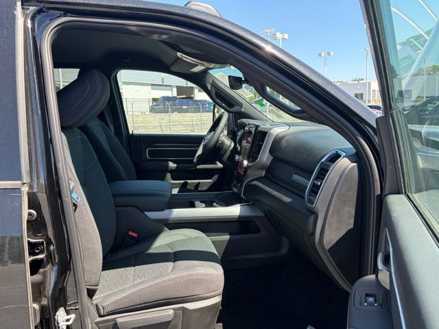 New 2026 RAM 3500 Big Horn AWD/4WD image 29