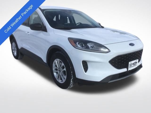Used 2022 Ford Escape SE w/ Cold Weather Package image 3