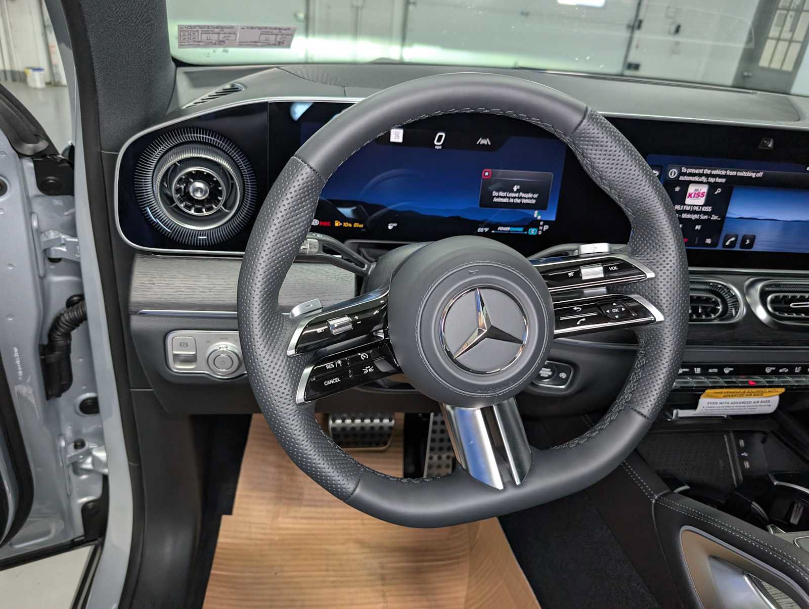 New 2027 Mercedes-Benz GLS 450 4MATIC image 30