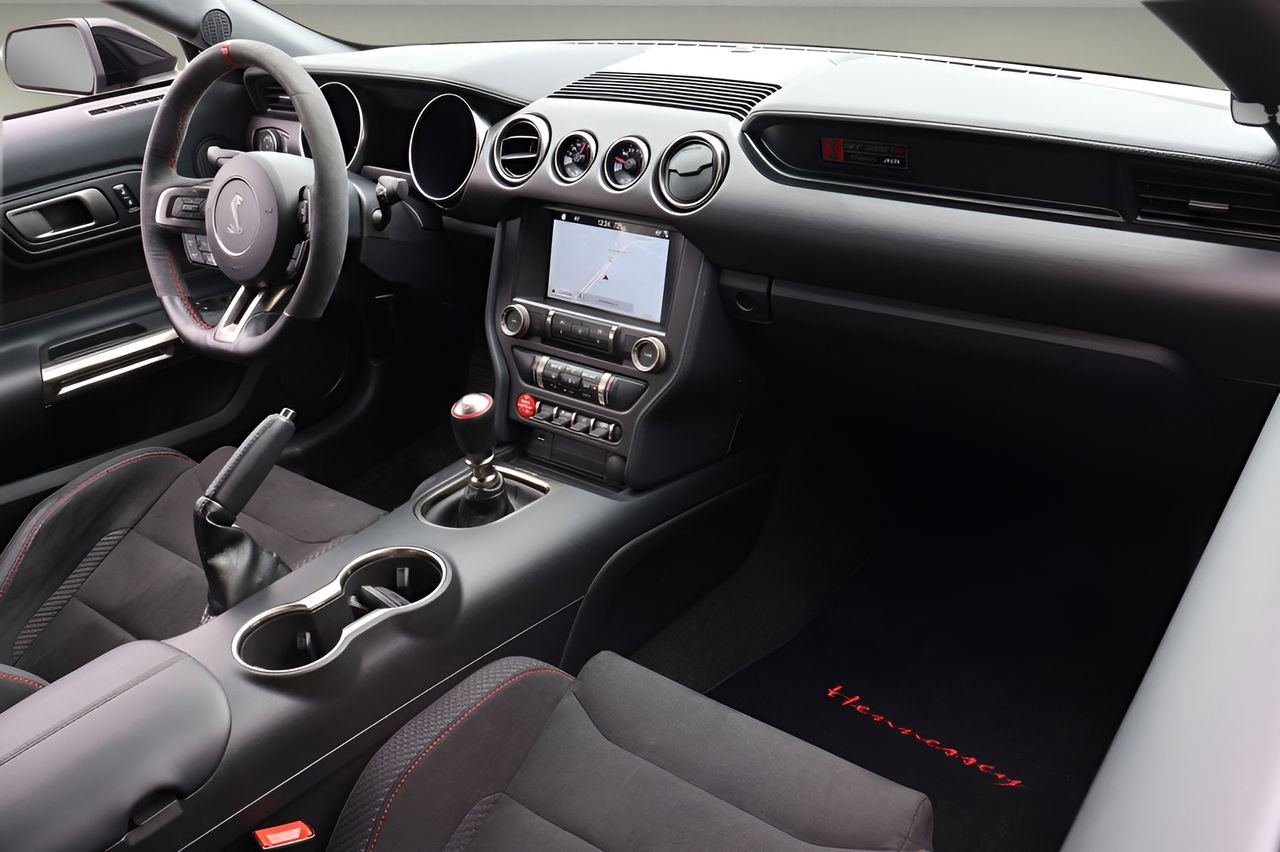 Used 2018 Ford Mustang Shelby GT350R w/ GT350R Equipment Group 920A image 14