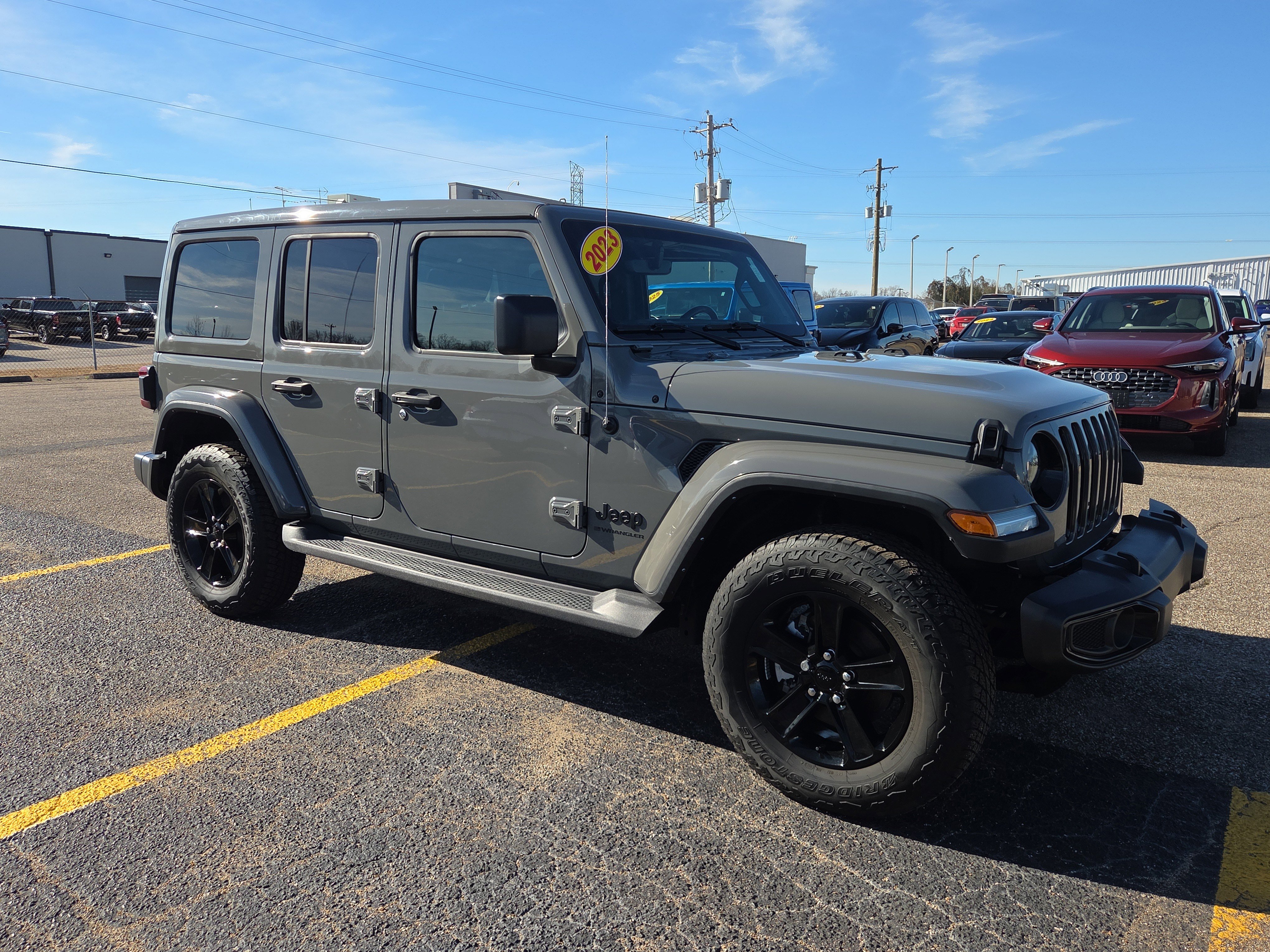 Used 2023 Jeep Wrangler Unlimited Sahara image 4