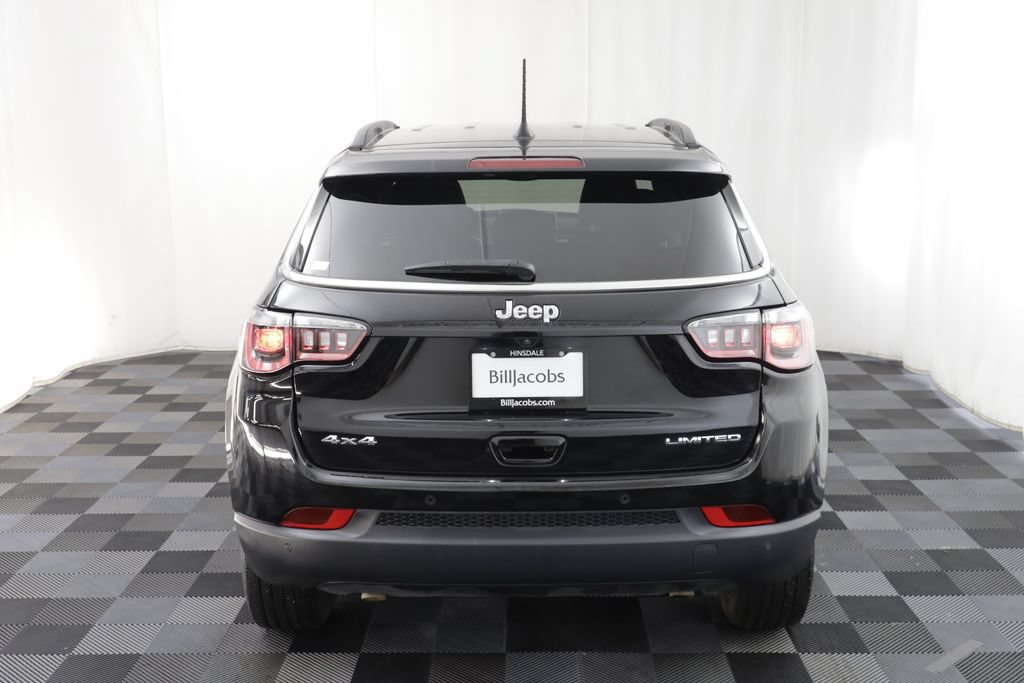Used 2025 Jeep Compass Limited AWD/4WD image 16