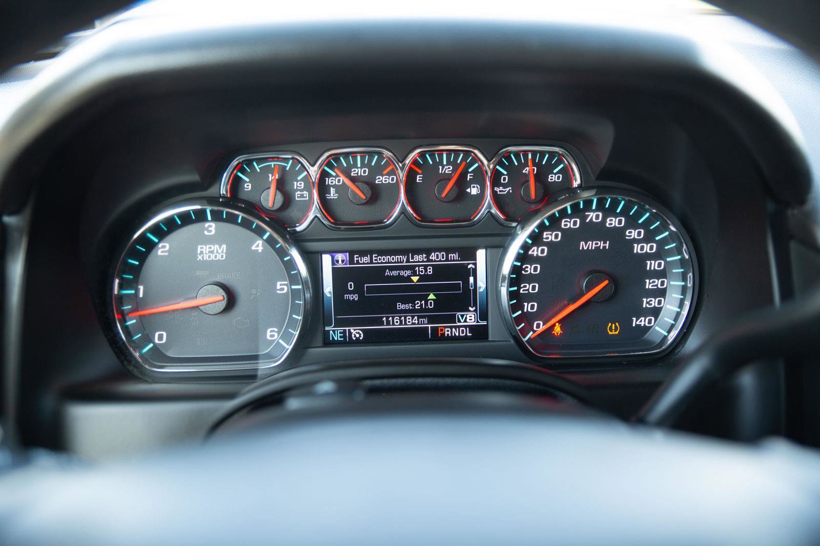 Used 2018 GMC Yukon XL SLT w/ Premium Edition AWD/4WD image 13