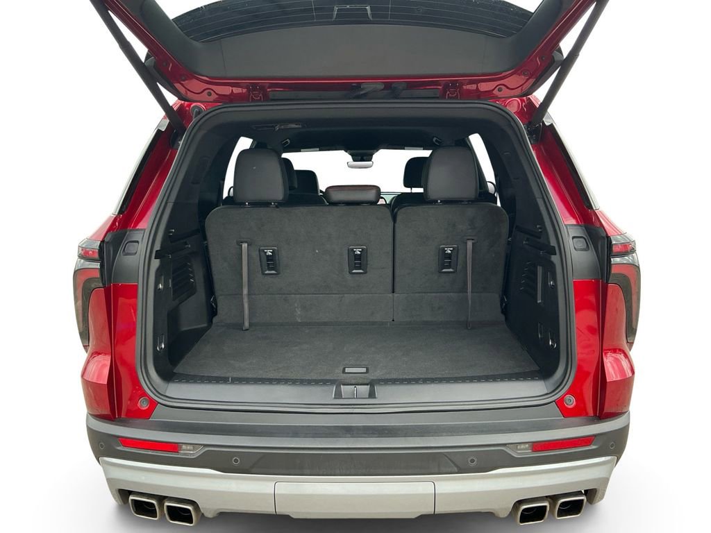 Used 2024 Chevrolet Traverse Z71 w/ Enhanced Driving Package image 24