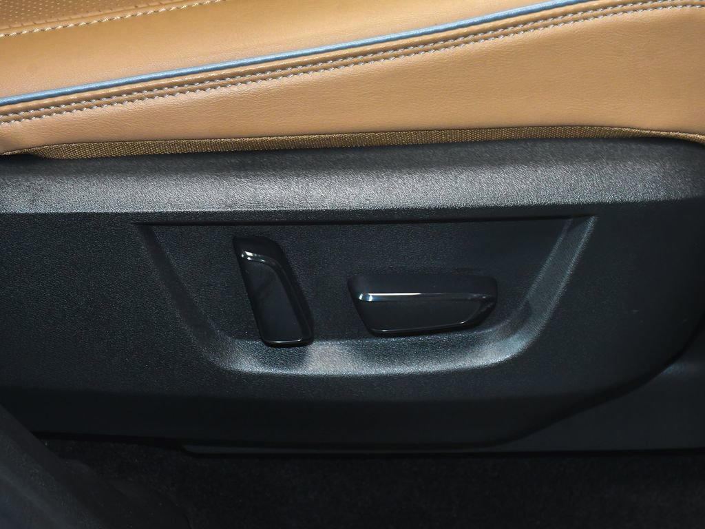 Used 2025 INFINITI QX80 Sensory image 58