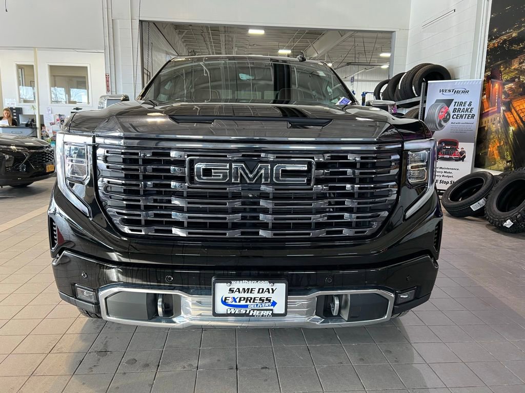 Used 2023 GMC Sierra 1500 Denali Ultimate image 2
