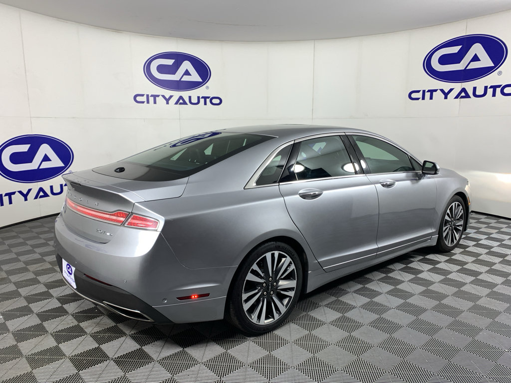 Used 2020 Lincoln MKZ Reserve w/ Elements Package AWD/4WD image 3
