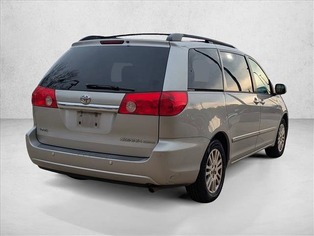 Used 2008 Toyota Sienna XLE Limited image 5