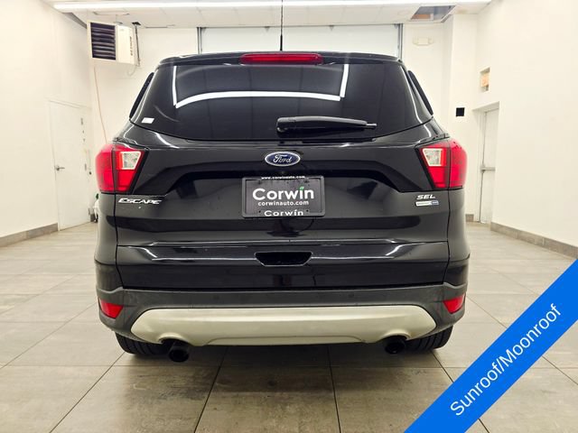 Used 2019 Ford Escape SEL AWD/4WD image 4