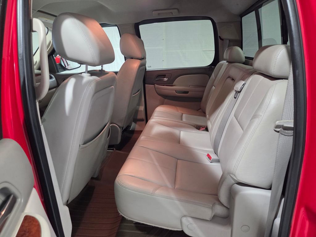 Used 2011 Chevrolet Silverado 2500 LTZ image 9