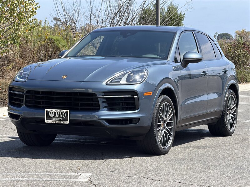 Used 2019 Porsche Cayenne AWD/4WD image 3