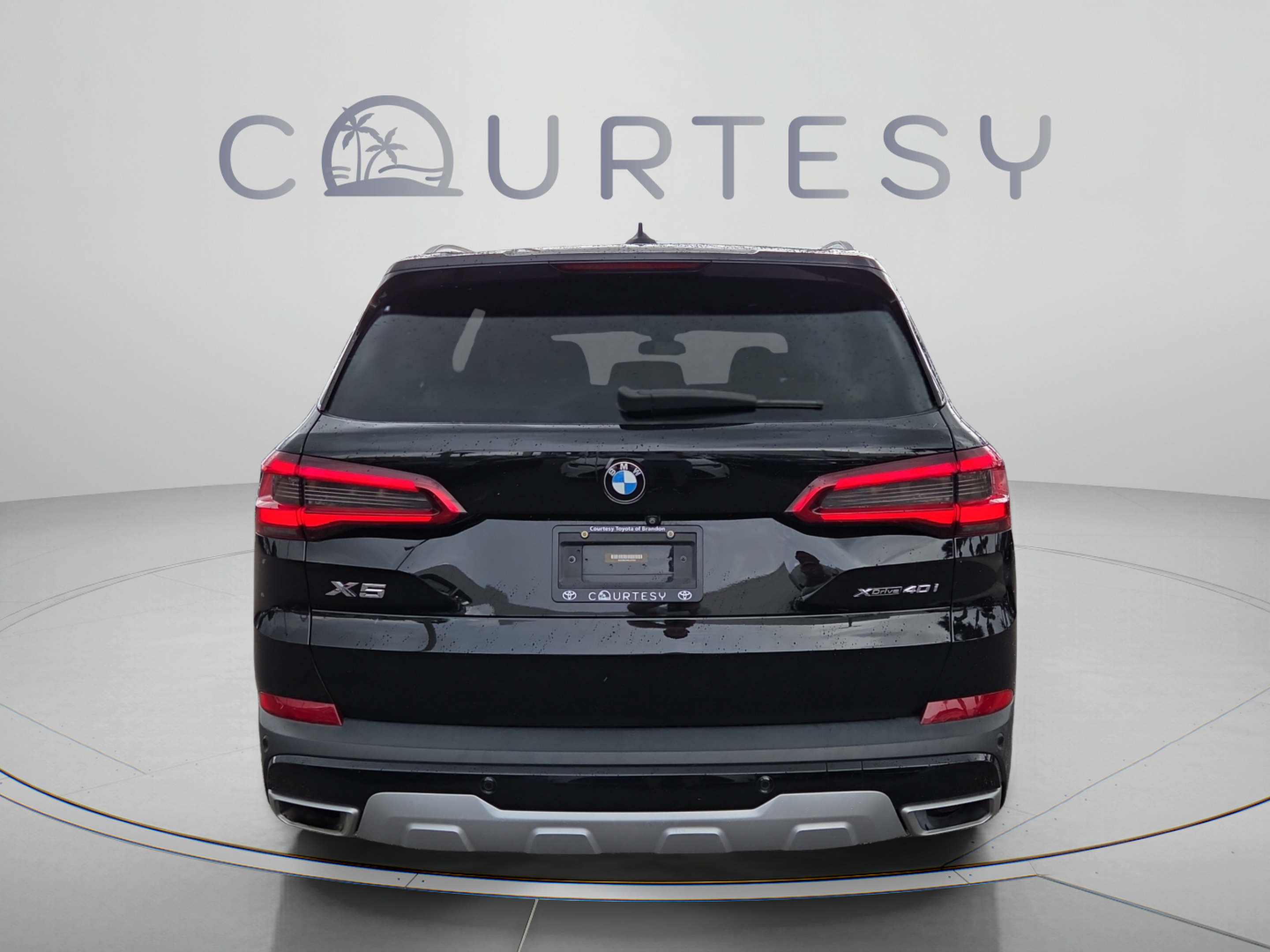 Used 2019 BMW X5 xDrive40i w/ Convenience Package AWD/4WD image 4
