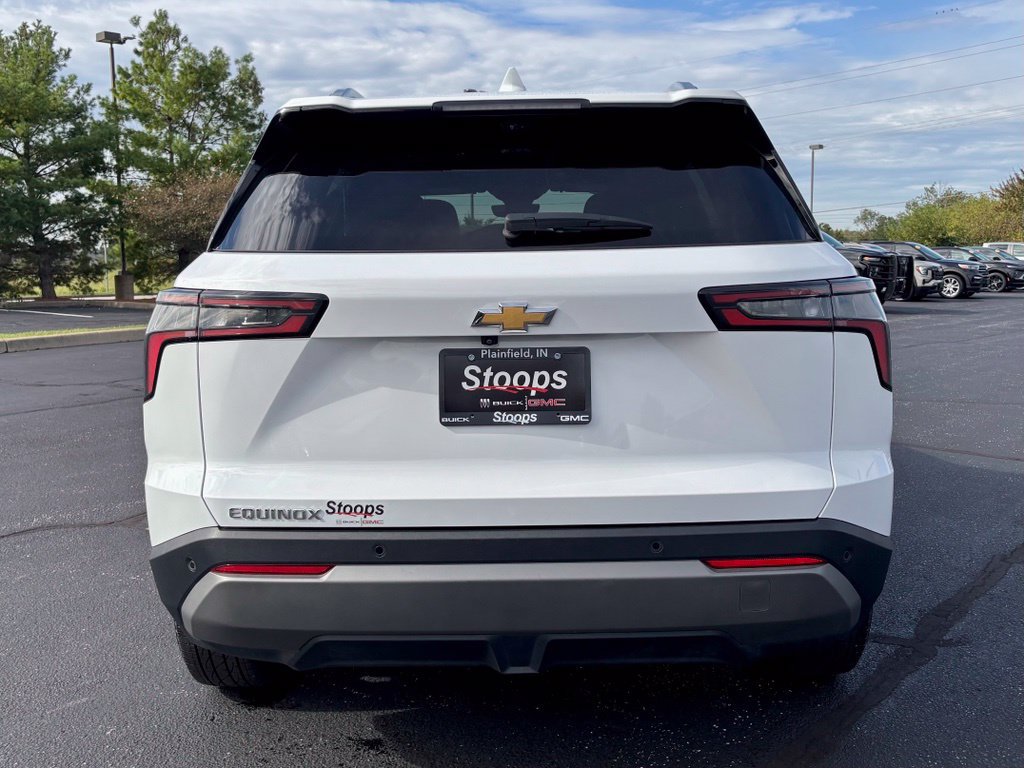Used 2025 Chevrolet Equinox LT w/ Convenience Package II FWD image 5