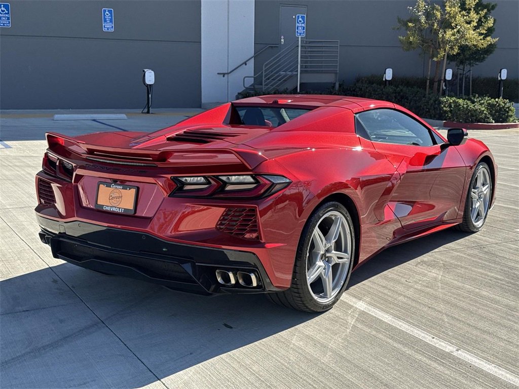 Used 2023 Chevrolet Corvette Stingray Premium Conv w/ Z51 Performance Package image 3