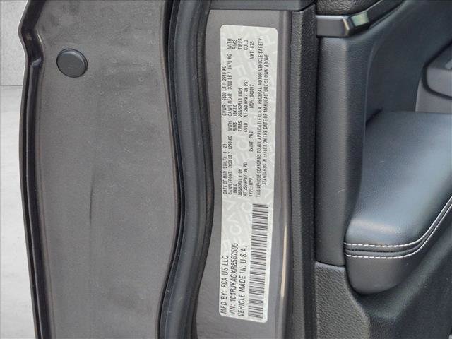 Used 2024 Jeep Grand Cherokee L Laredo AWD/4WD image 25