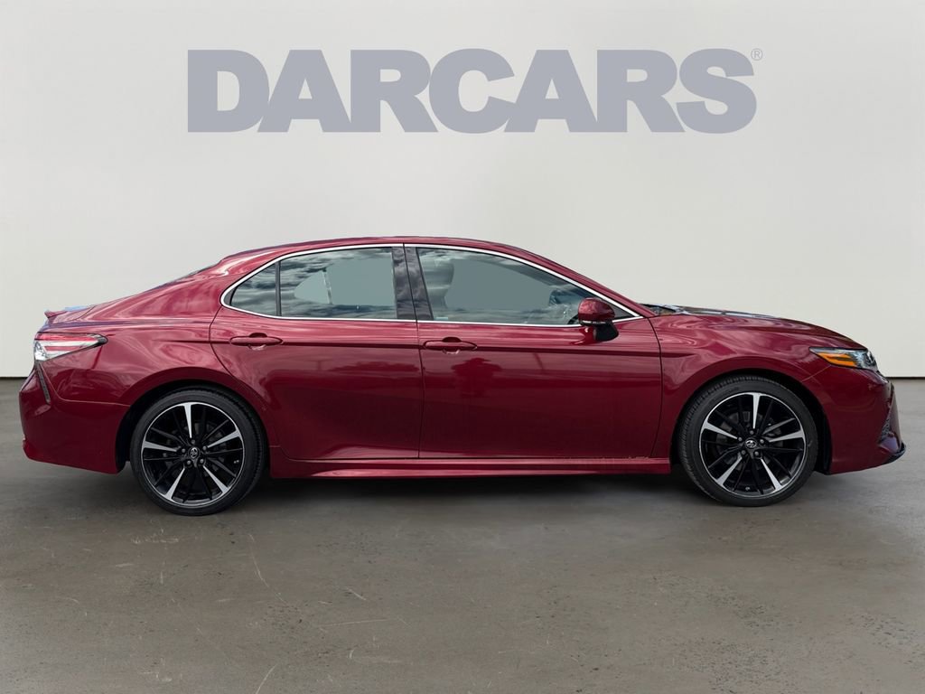 Used 2018 Toyota Camry XSE FWD image 6