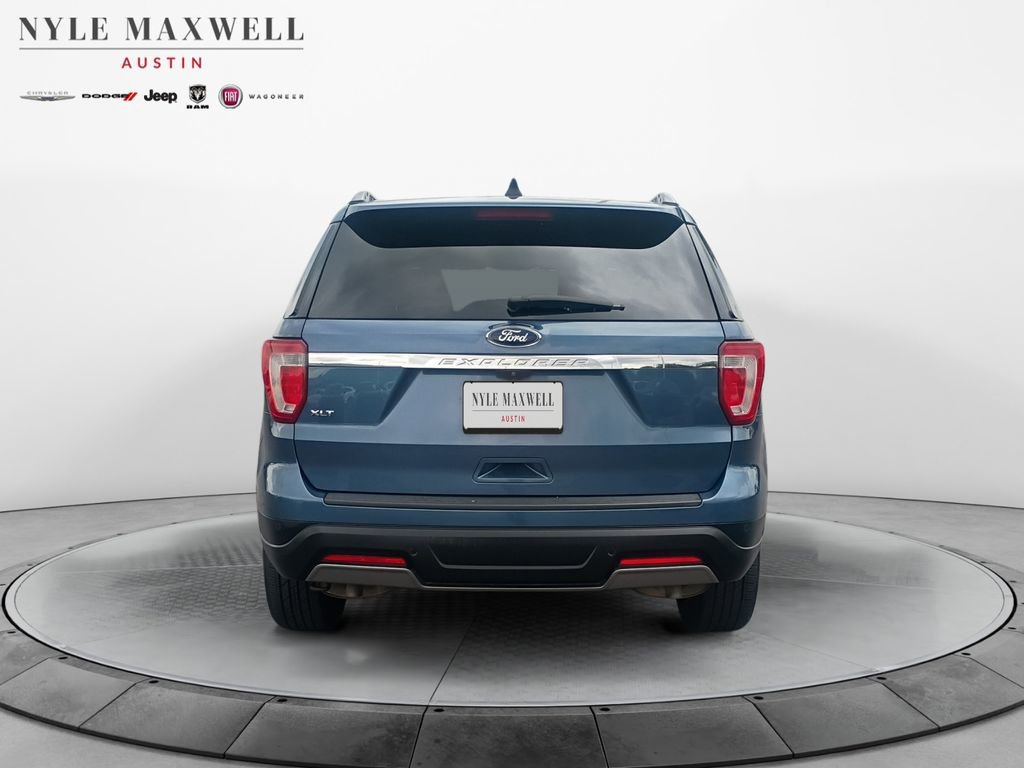 Used 2019 Ford Explorer XLT image 15