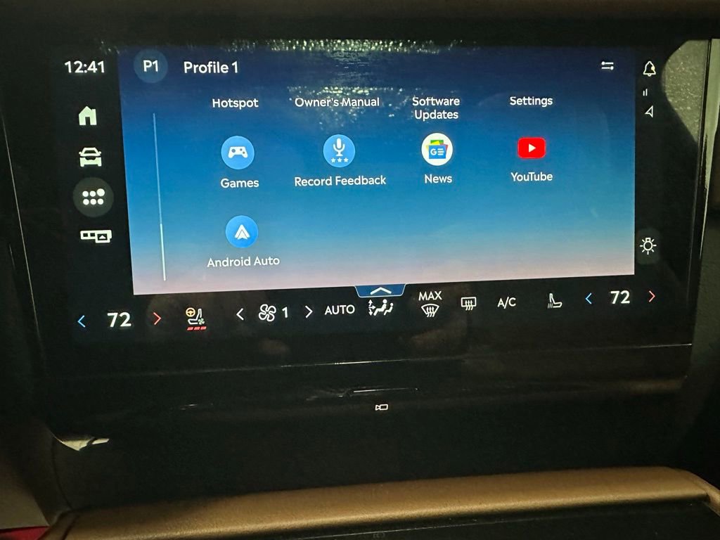 Used 2025 Lincoln Navigator Reserve image 31