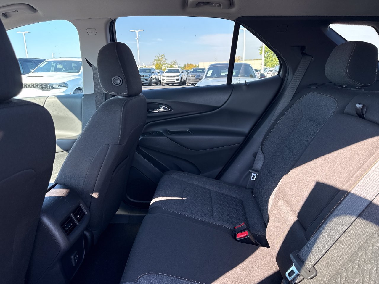 Used 2023 Chevrolet Equinox LT AWD/4WD image 12