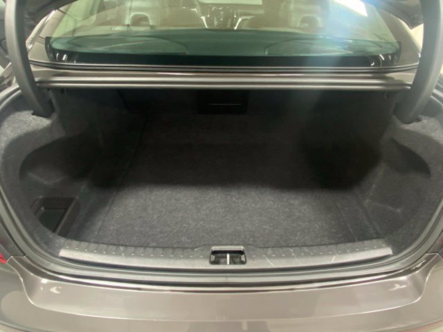 Certified 2025 Volvo S60 B5 Core AWD/4WD image 9