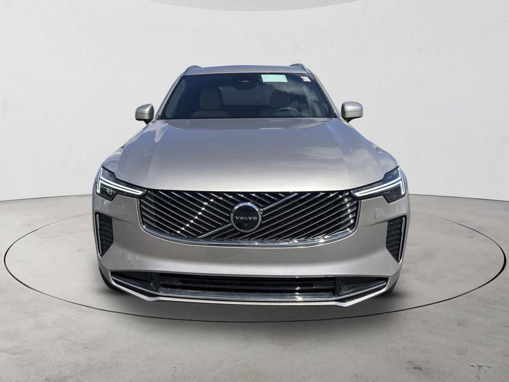 New 2026 Volvo XC90 B6 Plus w/ Protection Package Premier AWD/4WD image 8