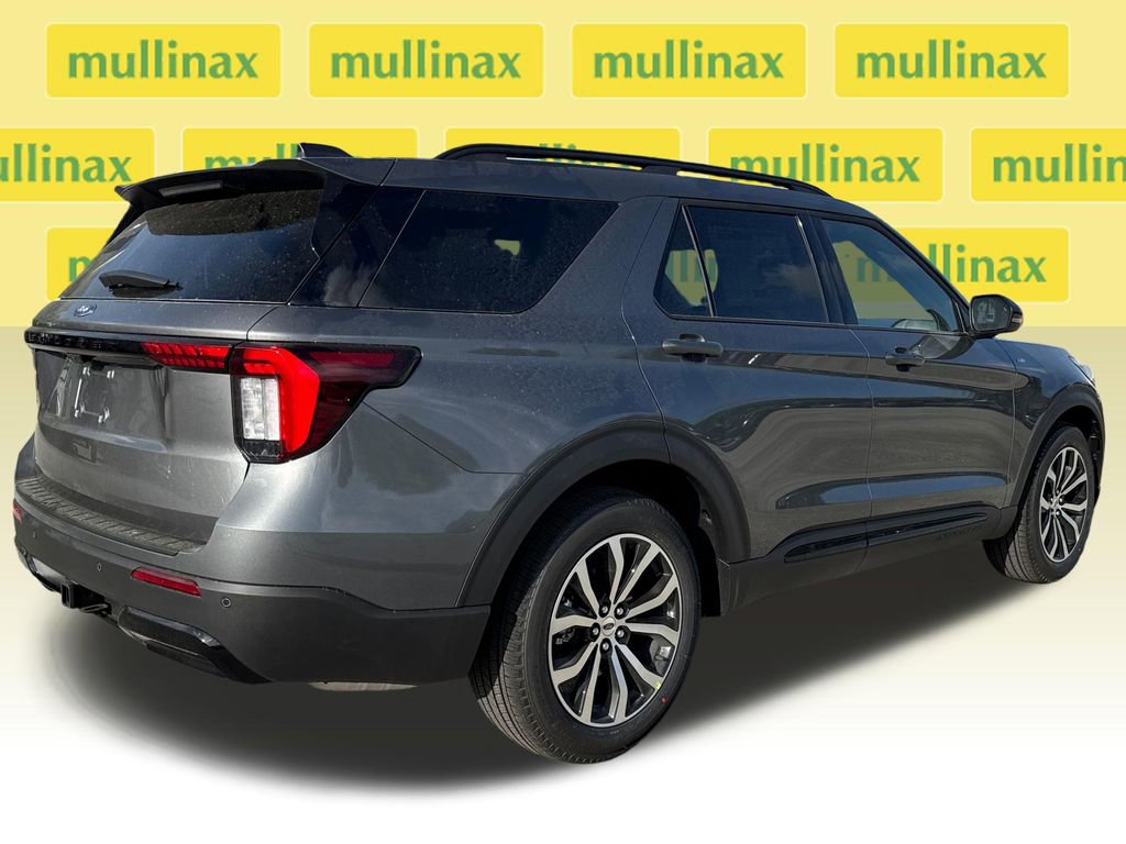 New 2026 Ford Explorer ST-Line image 15