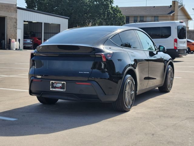 Used 2026 Tesla Model Y AWD image 13