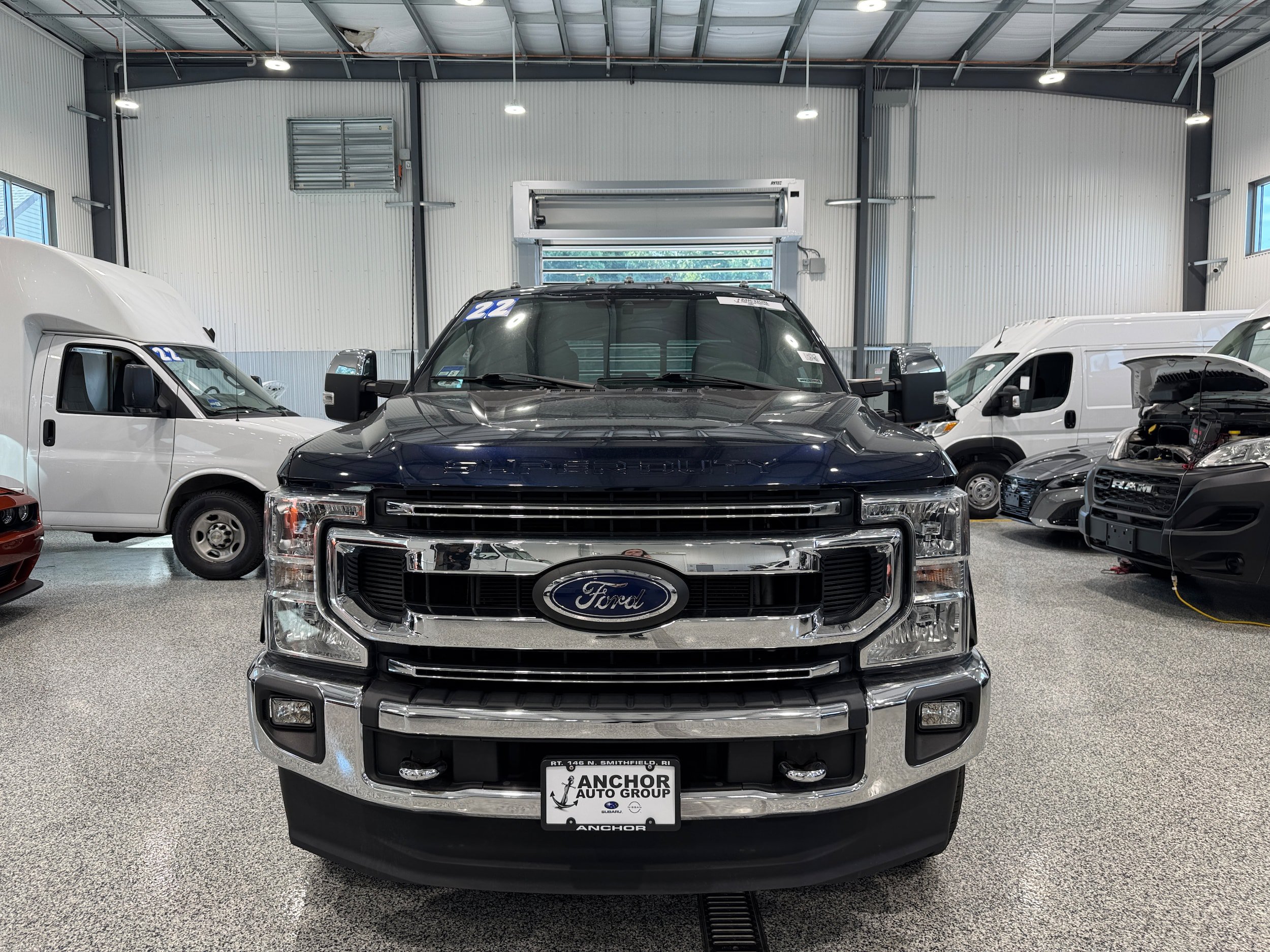 Used 2022 Ford F350 XLT w/ XLT Premium Package AWD/4WD image 2